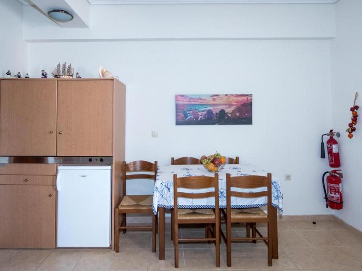 Manoleas Villas - Apartment 2 Stoupa Bagian luar foto