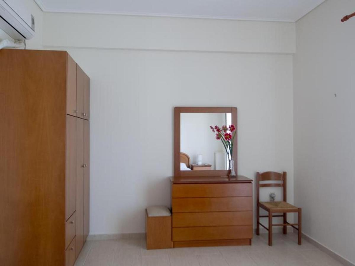 Manoleas Villas - Apartment 2 Stoupa Bagian luar foto