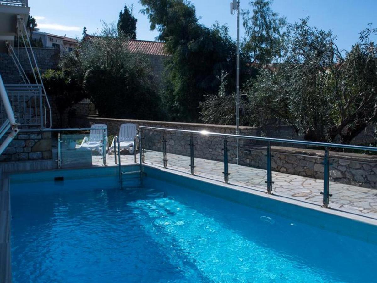 Manoleas Villas - Apartment 2 Stoupa Bagian luar foto