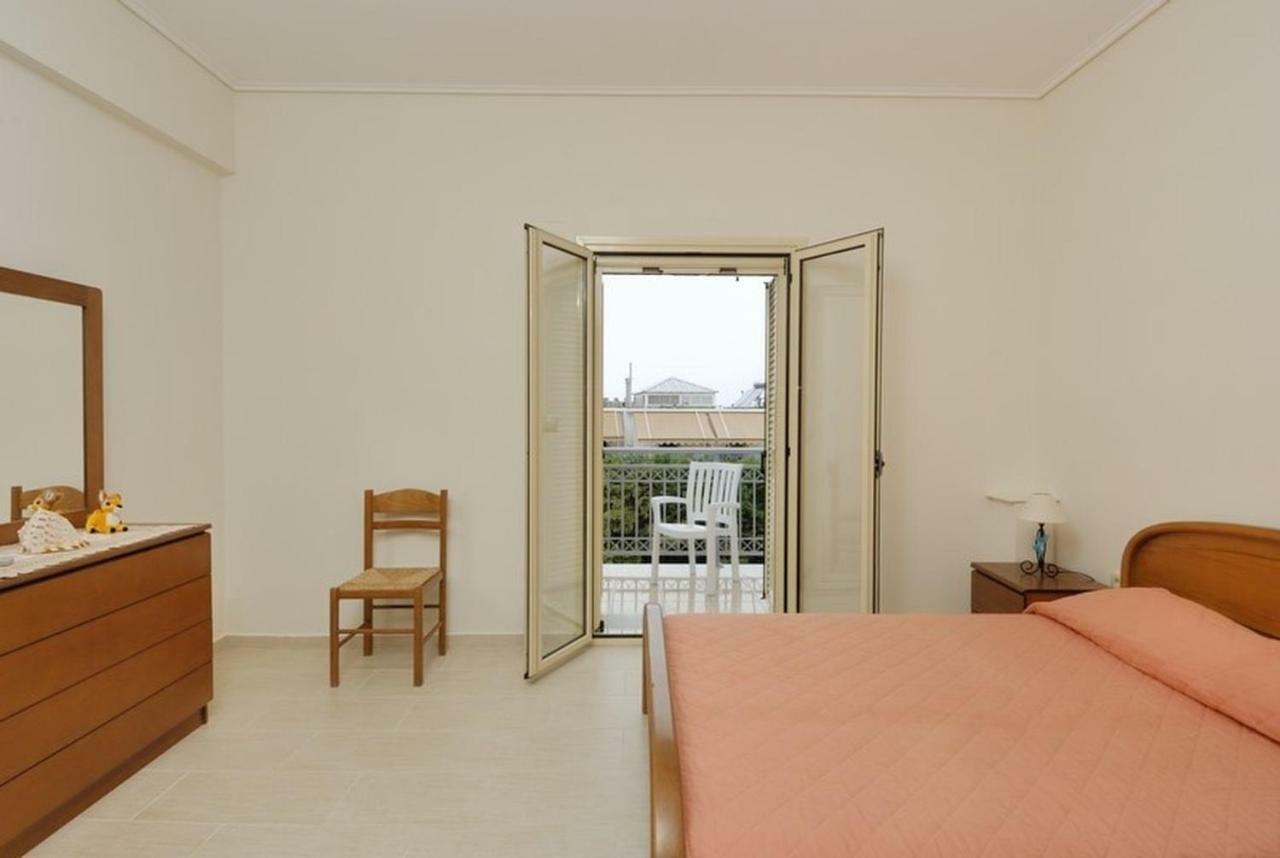 Manoleas Villas - Apartment 2 Stoupa Bagian luar foto